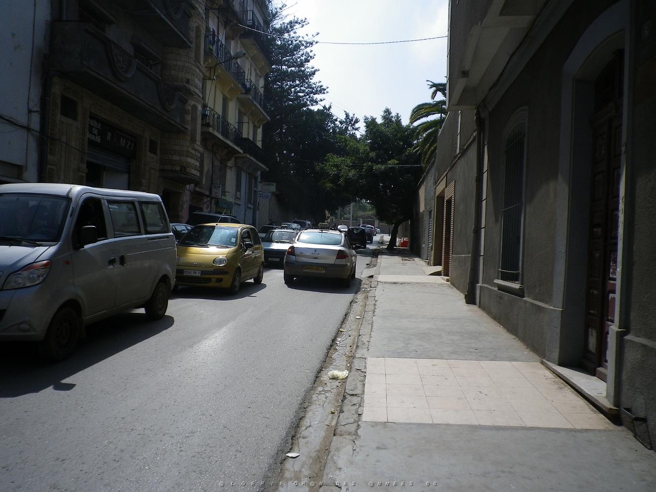 2066 Bd FROMENT COSTE  EN DESCENDANT VERS  LE QUARTIER DE BEL-AIR.JPG